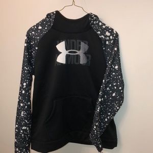 💛 Under Armour Hoodie